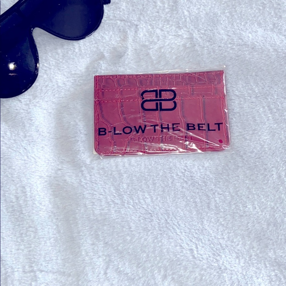 B-Low the belt Croc Card Case